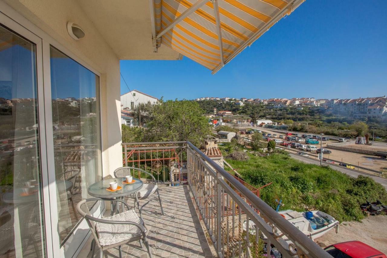 Edi - Zf Hvar Gasthuis 3*